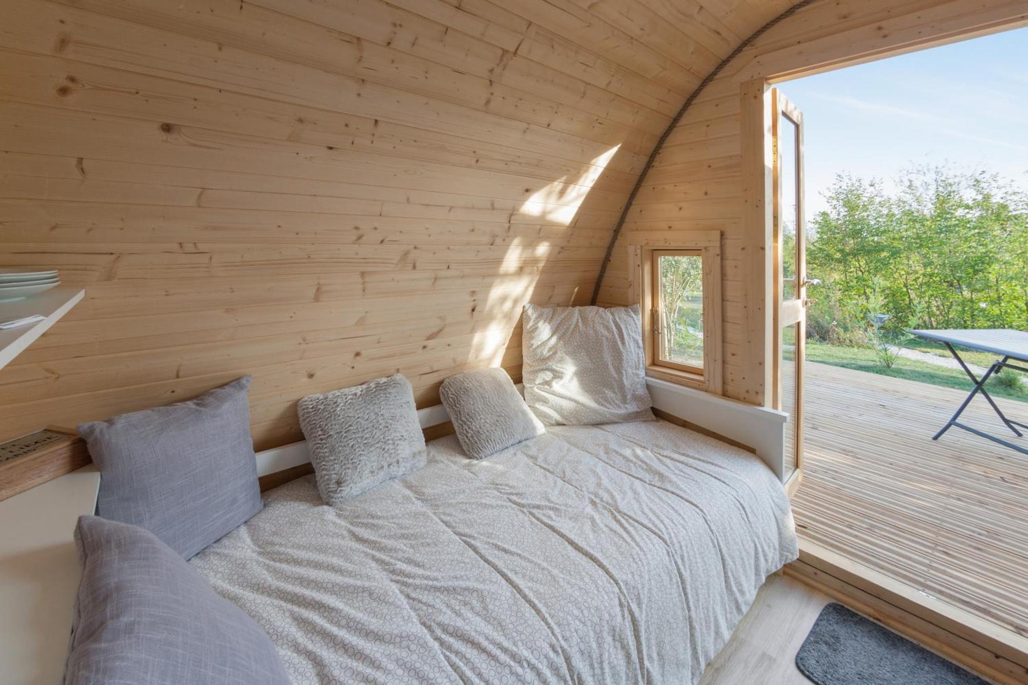 Le Petit Flo Hotell Flocourt Exteriör bild